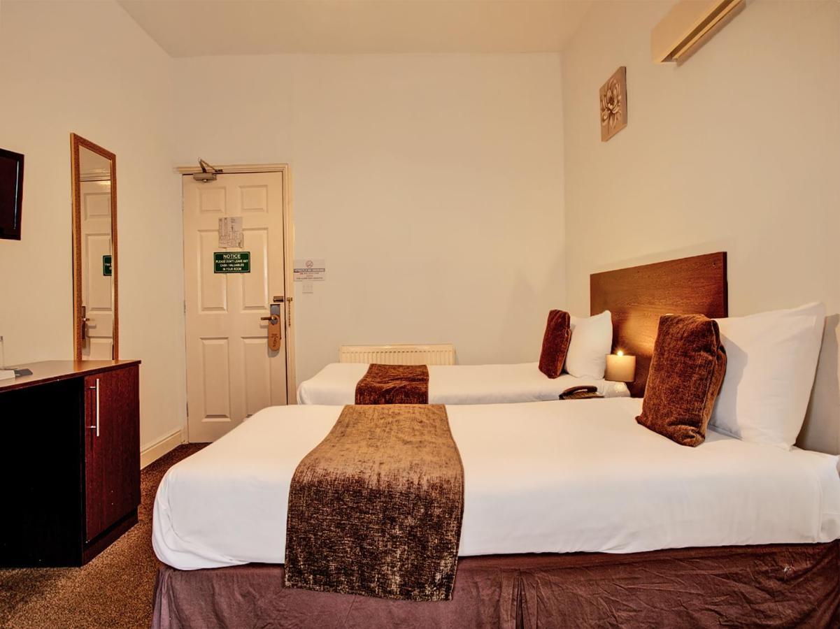גרייט יארמאות The Waverley Hotel מראה חיצוני תמונה