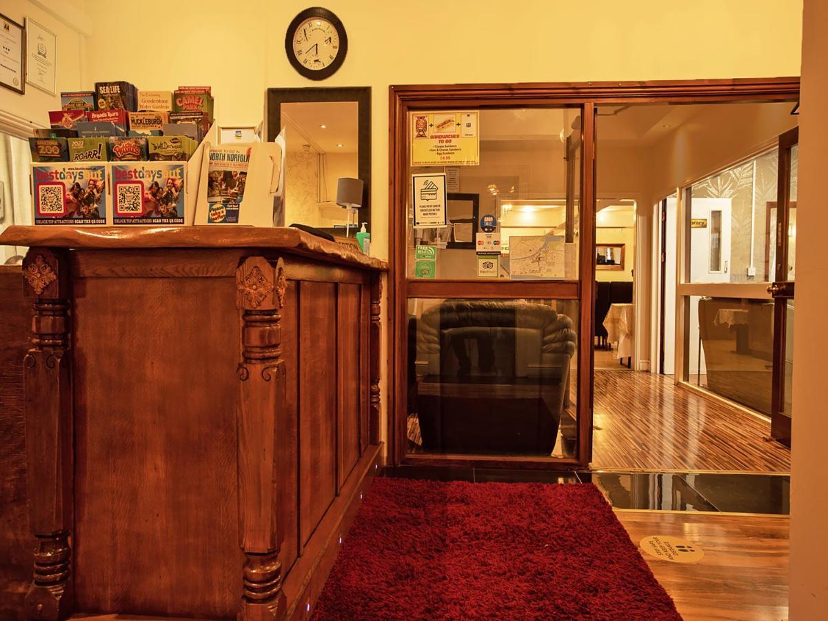 גרייט יארמאות The Waverley Hotel מראה חיצוני תמונה