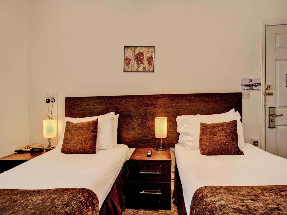 גרייט יארמאות The Waverley Hotel מראה חיצוני תמונה