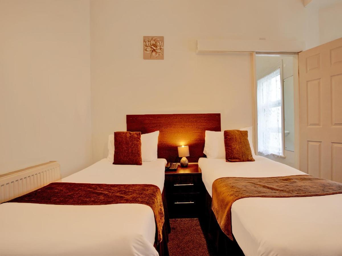 גרייט יארמאות The Waverley Hotel מראה חיצוני תמונה